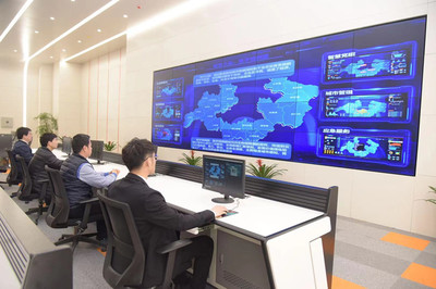 芯跨越、云大腦、智服務 軟件和信息技術服務的創新驅動